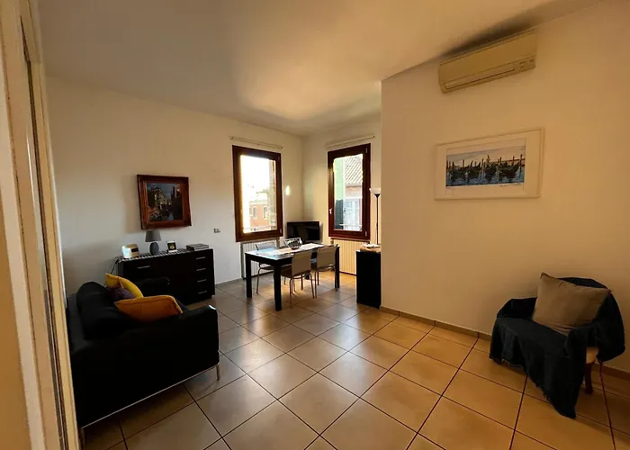 Ca Giacomo - Lovely Apartment In The Historic Center Of Venice